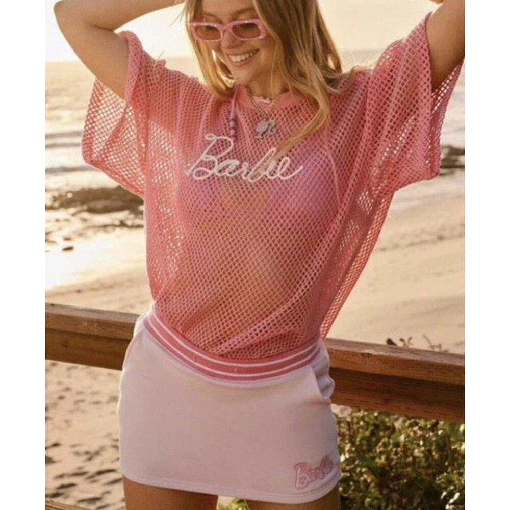 Barbie x forever 21 Pink Net Shirt Top Swim Cover Up Sporty Barbiecore XL - Picture 2 of 9